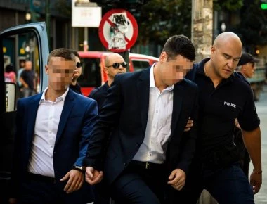 Δολοφονία Μπακαρί Χέντερσον: Ο εισαγγελέας πρότεινε να κριθούν ένοχοι και οι εννέα κατηγορούμενοι (βίντεο)